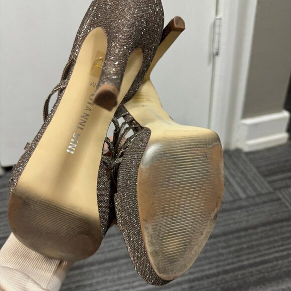 Gianni Bini gold metallic strappy stiletto open toe heels. - Picture 7 of 8